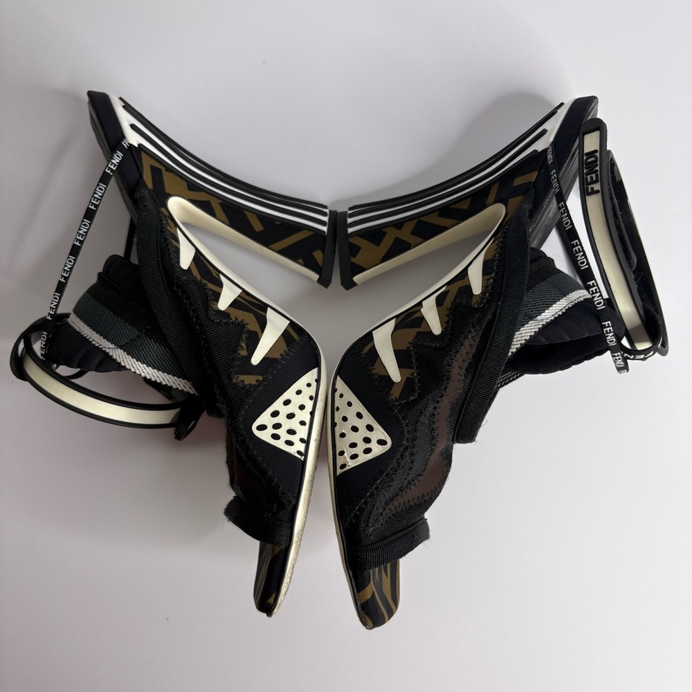 Fendi Black and White Heels - Picture 10 of 12